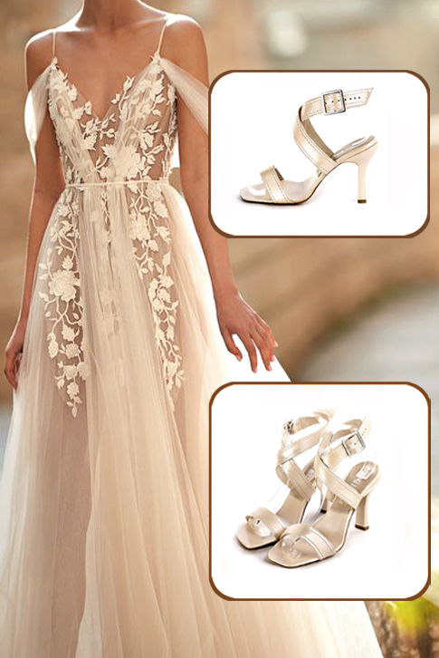 Women's gold elegant fully open cross straps sandals. Square toe. High spool heels - Top view